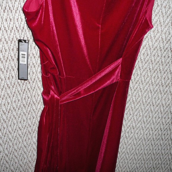 Red Velvet Holiday Dress 18 NWT - Picture 11 of 12